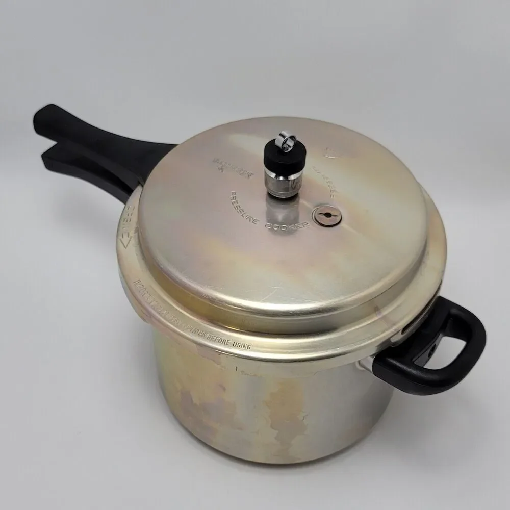 TTK Prestige LTD Manttra Aluminum 5 Qt. Pressure Cooker India